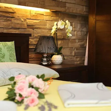 Apartment Vida With Garden:
