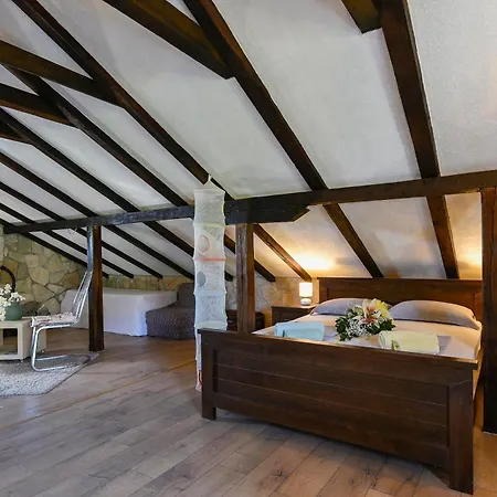 Vida With Garden: Orebic