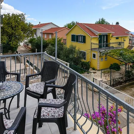 Vida With Garden: Apartment *